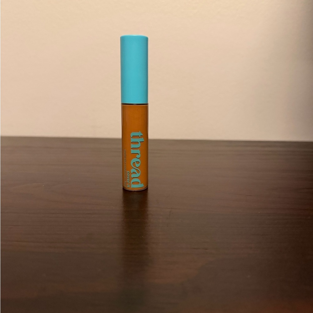 Thread Beauty Lip Gloss in Orange and Blue